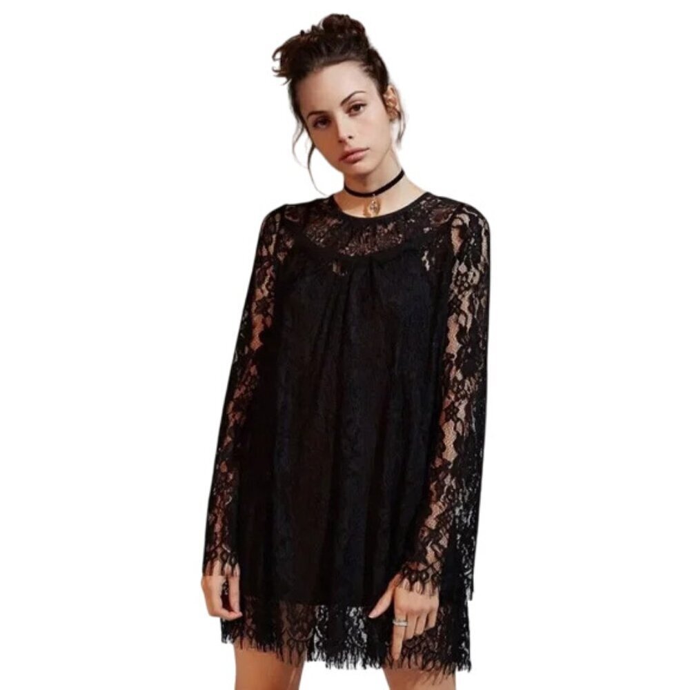 Urban Outfitters Kimchi Blue Womens S Black Flowy Long-Sleeve Lace Trapeze Dress